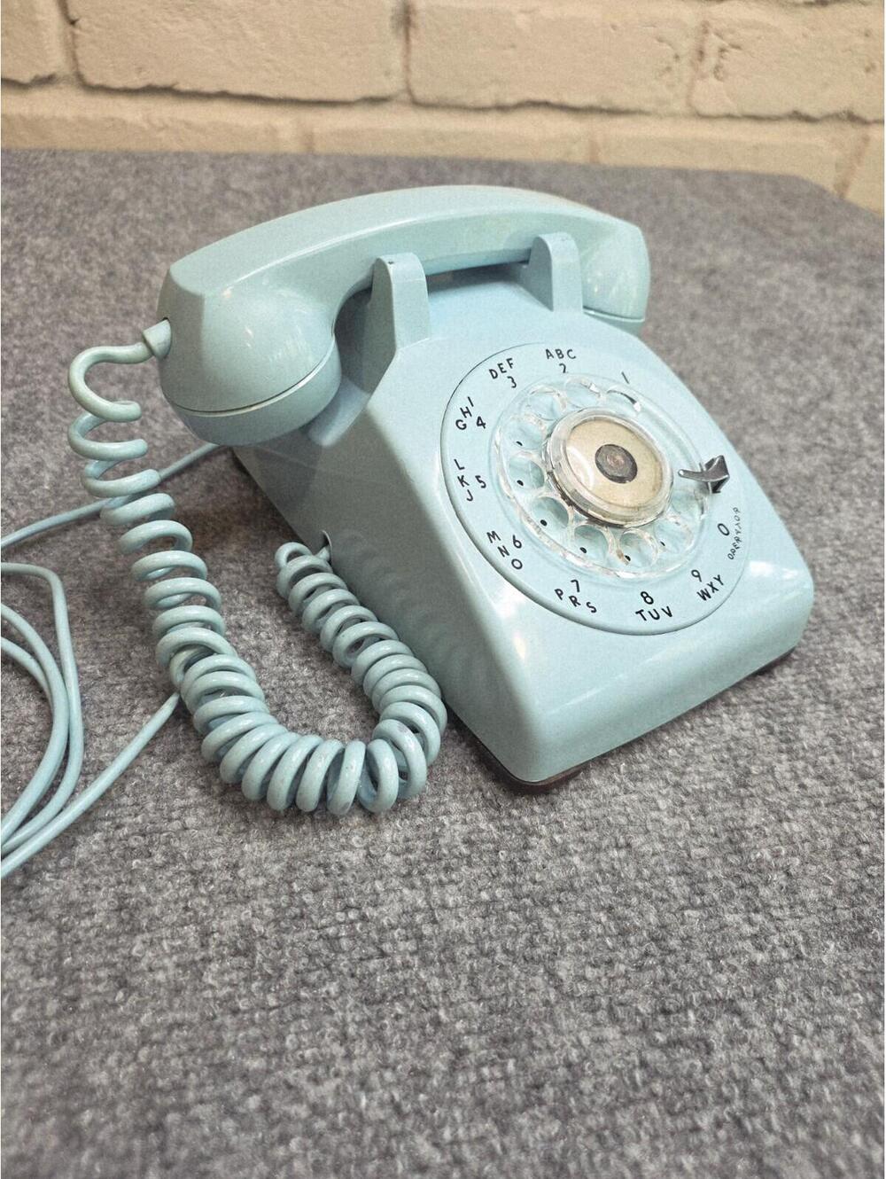 Rare EXCELLENT VINTAGE WESTERN ELECTRIC CLASSIC TEAL ROTARY DIAL DESK PHONE READ - Picture 2 of 9